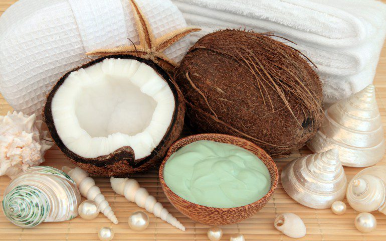 Apple, pearl and green coconut have a rejuvenating function in cosmetics