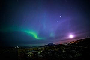 Decoding wrinkles: A journey following the northern lights